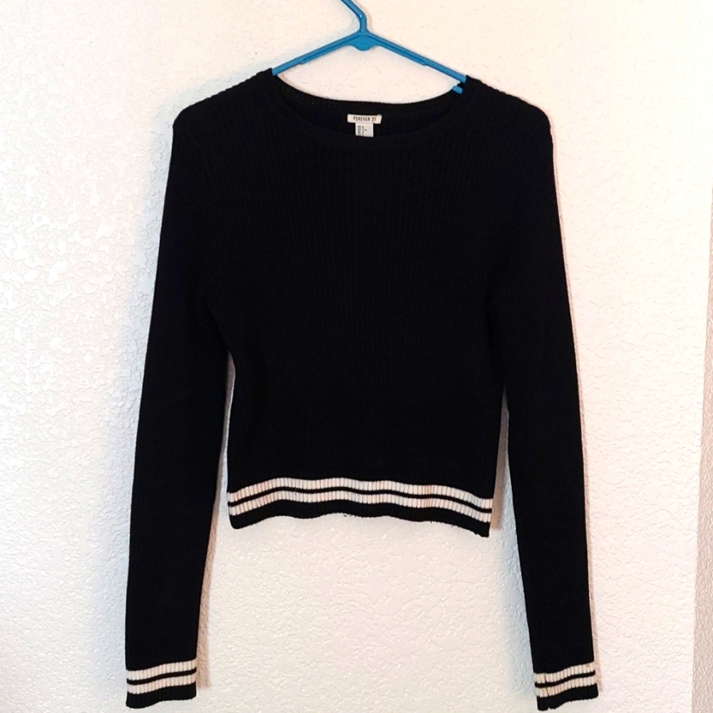 Forever 21 cropped black rib knit sweater, L